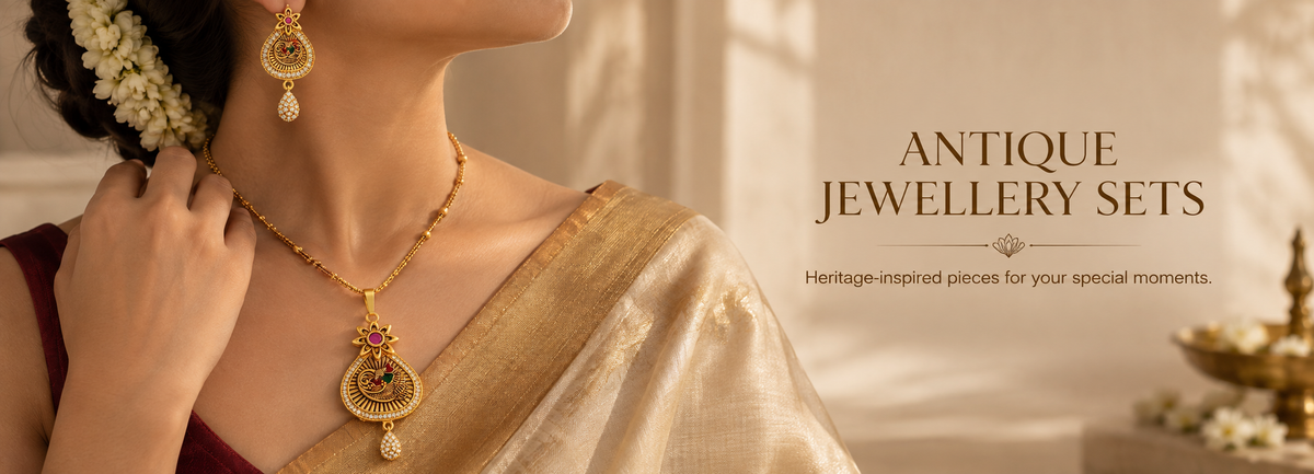 Antique Jewellery Is Having a Main Character Moment (Again)