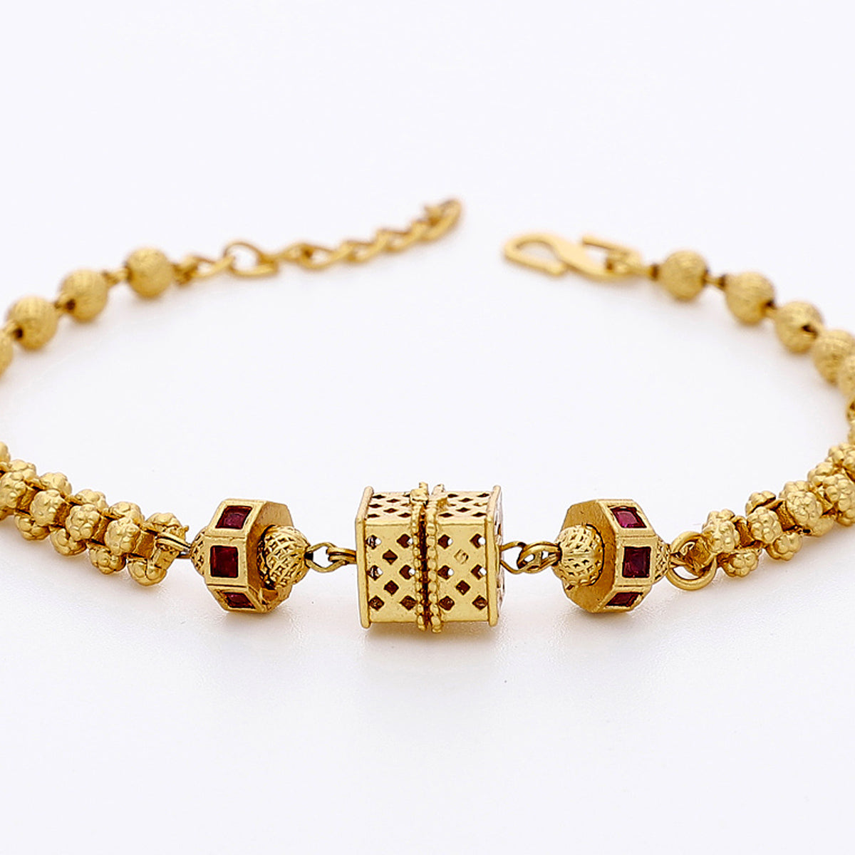 Gold Plated Pretty Bracelet