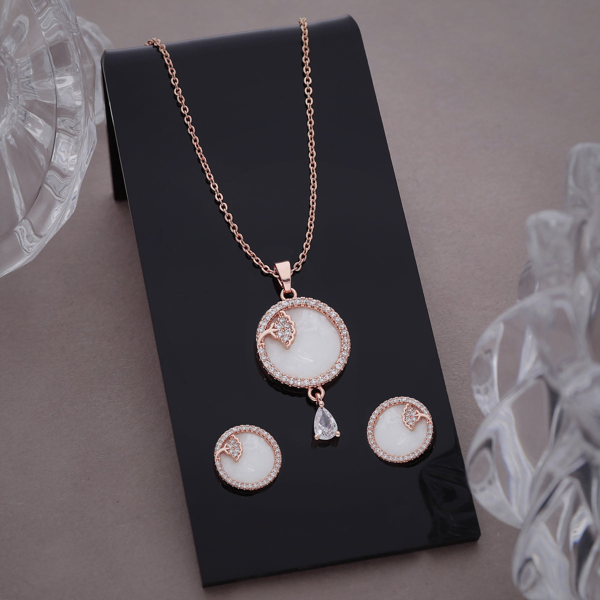 Pearl Drop Necklace Set