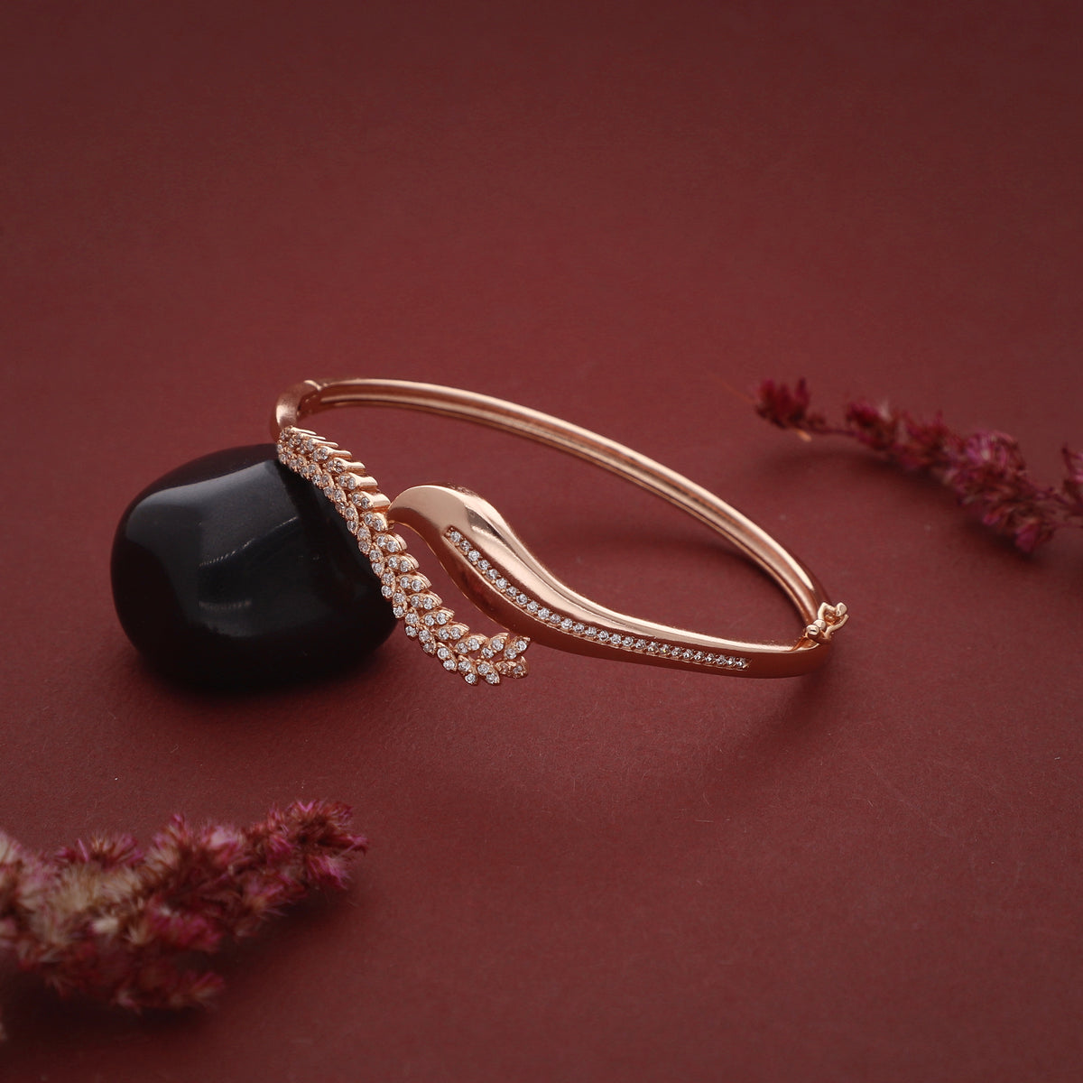 Leaf Drop Bracelet