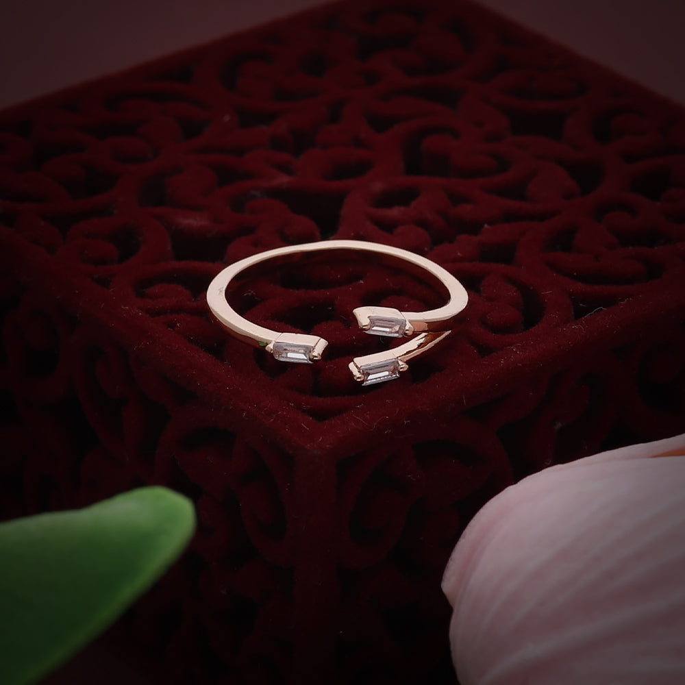 Rose Gold Minimal Wave Ring