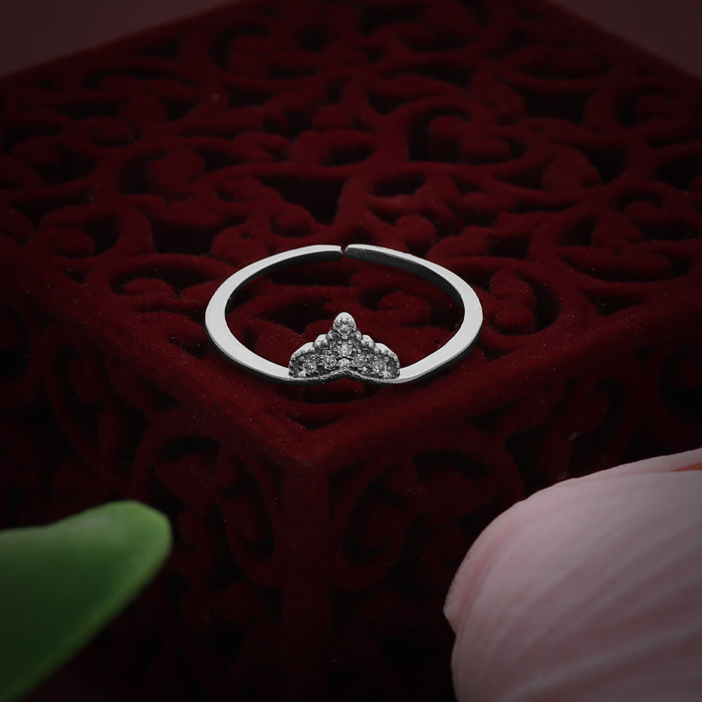 Silver Crystal Line Design Ring