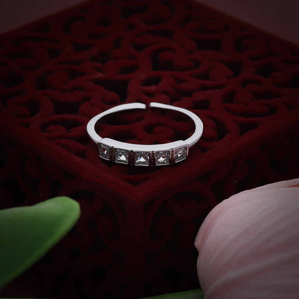 Silver Crystal Detail Design Ring