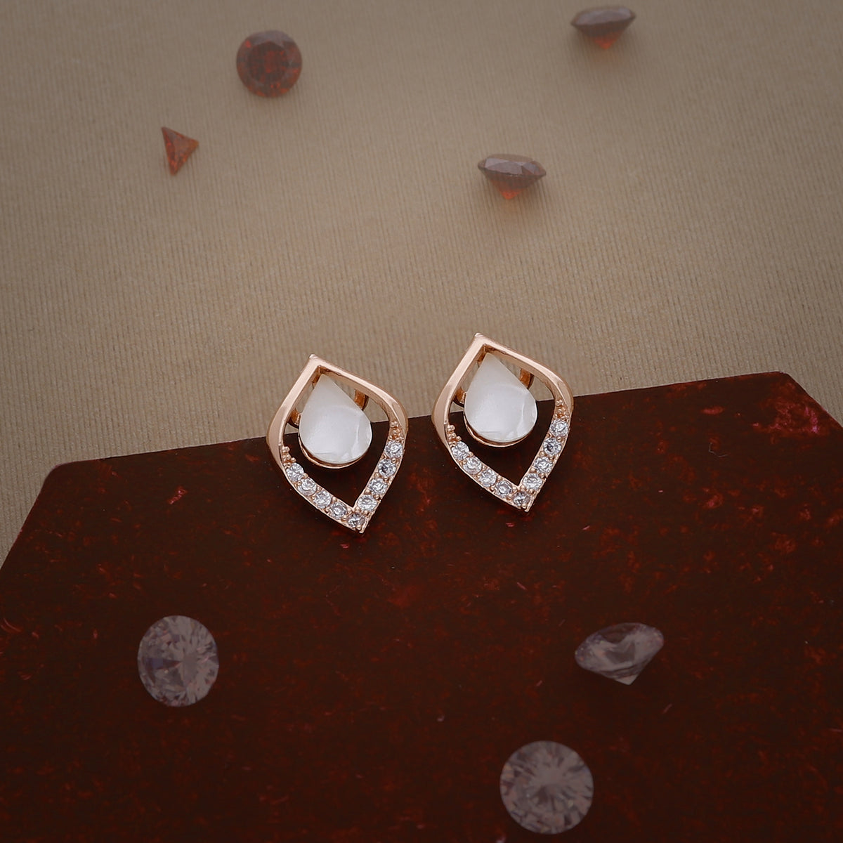 Diamond Shape Earring